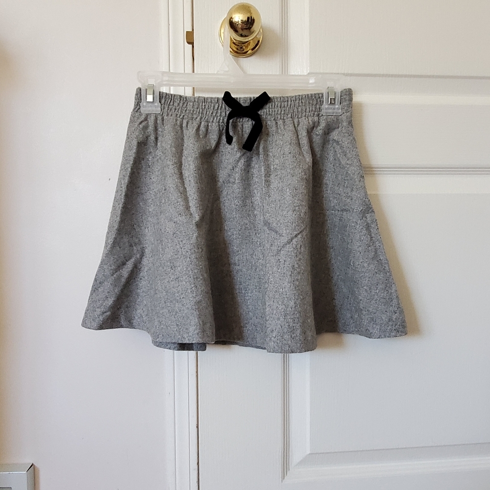 F21 Girls Gray Textured Skirt with Velvet Bow